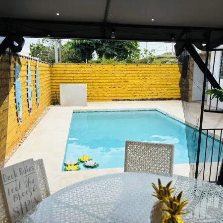 Villa Casa di Mare in Isabela 5-bedroom Private Pool 5 minutes to Jobos Beach