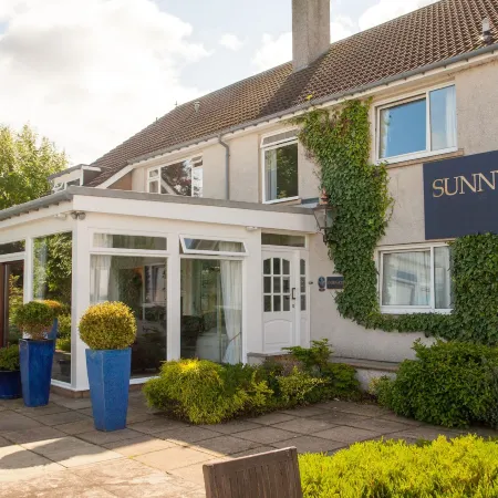 Sunny Brae Bed & Breakfast