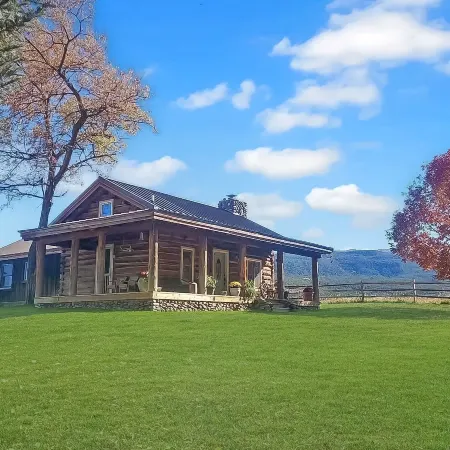 Timeless Mesa Hideaway 2 Bedroom Cabin