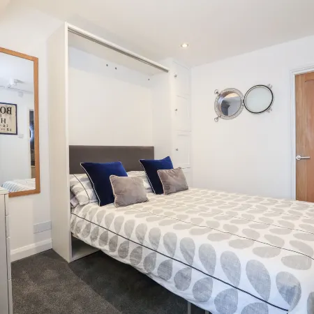 35 the Salcombe