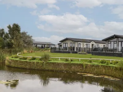 14 Fairways Hotels in 