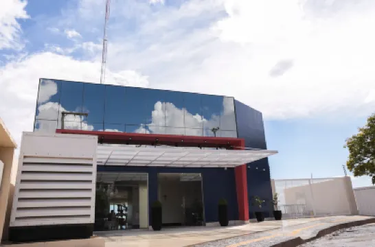 Hotel London Santarem โรงแรมใน