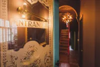 Ballarat House Hotels in Margate