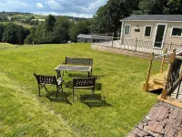 Ambleside Hotels in Cullompton