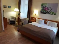 Parkhotel del Mar Hotels in Sassnitz