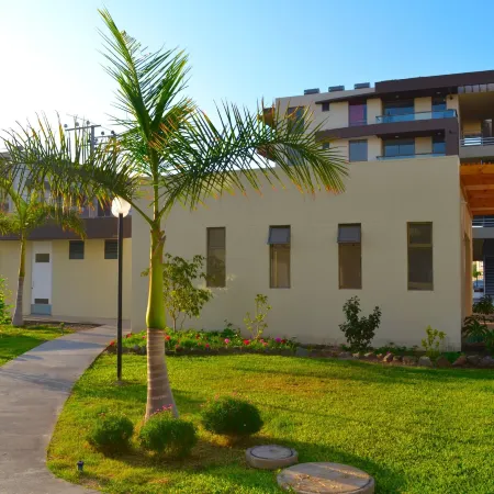 Apartamentos Alma Surire