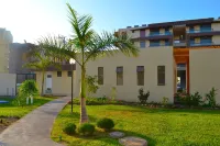 Apartamentos Alma Surire - 3 tähden