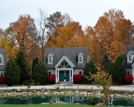 Spruce Hill Inn & Cottages Hotels in Washington Township