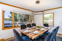 Stone Ledge Lake Getaway Hotels in Clam Lake Township