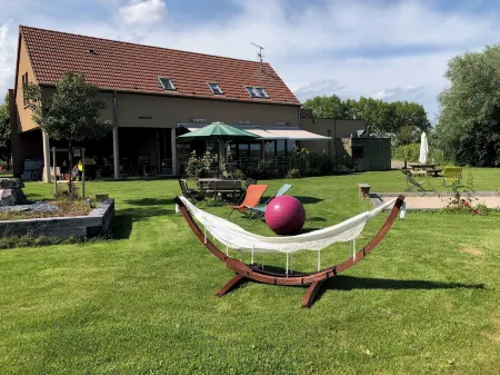 Les Loges du Ried - Studios & Appartements Proche Europapark Отели в г. Биндернхейм