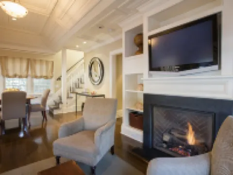 The 1770 House Restaurant & Inn Hotels in East Hampton