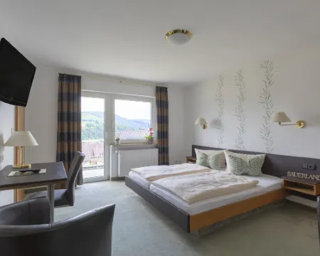 Luckai Hotel & Restaurant Inhaber Dennis Burmann Hotels in Meschede