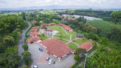 Hotel Campestre Montecarlo โรงแรมใน