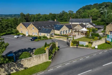 Number Four at Stow Отели рядом с достопримечательностью «Лоуэр Слотер»