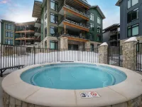Ski Idlewild 1 Bedroom Condo by RedAwning Hotels in Winter Park