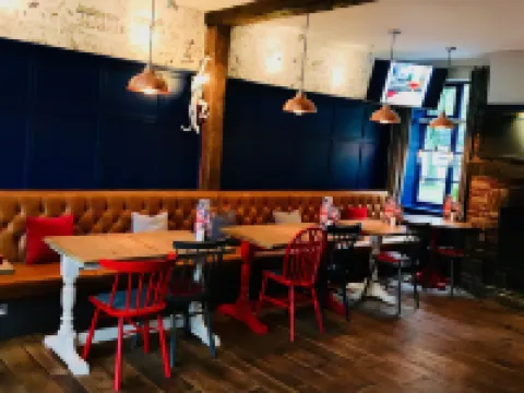 The Bull Inn - Inns