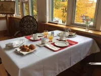 Île de Garde B&B - breakfast