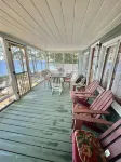 Placyd Pines Limit 8 4 Bedroom Cottage by RedAwning