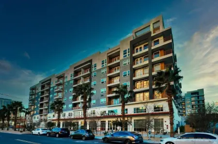 CozySuites at Downtown Phoenix