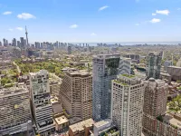 Stallion Suites Yorkville - Holiday Apartments
