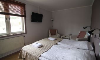 Harsa B&B, Stugby & Vandrarhem