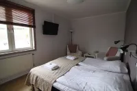 Harsa B&B, Stugby & Vandrarhem