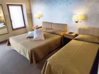 Hotel Dependance Silvestro Hotéis em Garda Town