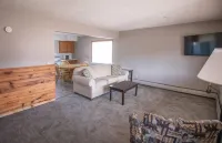 The Superior Motel Hotels in Wetmore