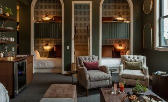 Atticus Hotel