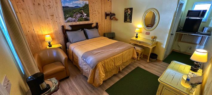 Alpine Village Inn Hotels in Watauga County