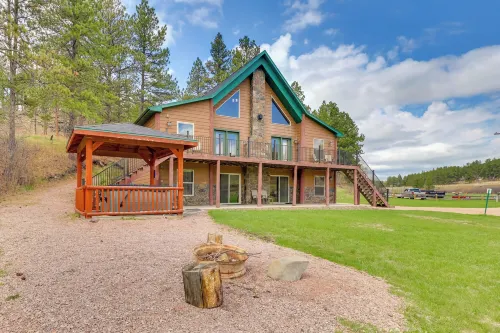 Cabin w/ on-Site Trails - 15 Miles to Mt Rushmore! - 3-Sterne