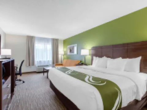 Quality Inn & Suites Mountain Home North Hotels in Baxter County