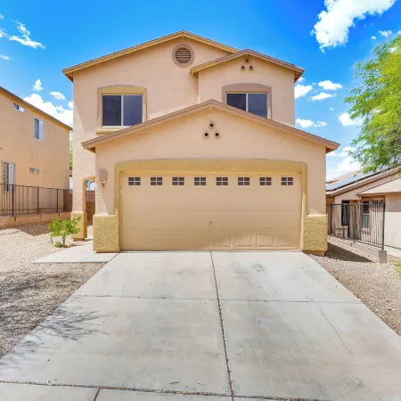 Spacious Tucson Vacation Rental Incredible Views!