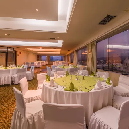 Ramada by Wyndham Hola Culiacan