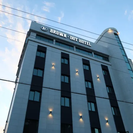 Changwon Brown Dot Hotel Palyong