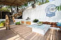 Luxury House with Pool fire Pit & Lake view