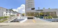 Deck12 Casino and Resort by Monyxbnb