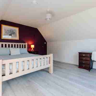 Hazel Rose Cottage Rooms