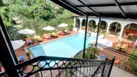 Sovereign Hotel - Pool
