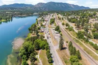 Riverfront Retreat in Thompson Falls Hotels in Sanders County