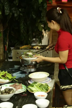 The Thousand Village - Mui Ne Отели рядом с достопримечательностью «Linh Long Tu Temple»
