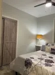 NEW Stylish Apartment with Hot Tub