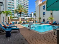 Hampton Inn & Suites St. Petersburg/Downtown Hotels near 400 Beach