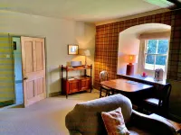 Ingleby Manor - Gun Room