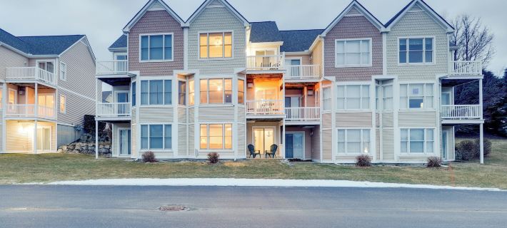 Manistee Retreat ~ 30 Mi to Crystal Mountain! Hotels in Manistee