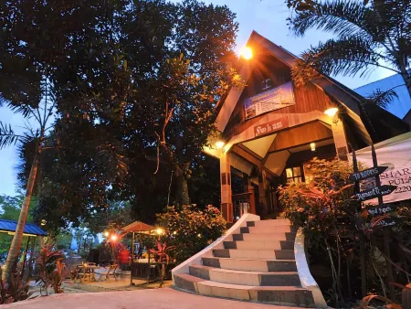 Shari-La Island Resort