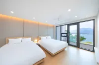 Jecheon The Shine Cheongpung Hotels in 