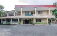 Hotel Aloha Malang Hotel dekat Lapangan Rampal
