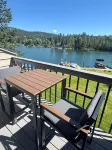 FLATHEAD LAKE WATERFRONT STUDIO RETREAT!!! WITH BOAT OPTION