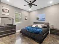 Richland Chambers Lakefront 2-story home with boat dock and pavilions. Hotel di County Freestone
